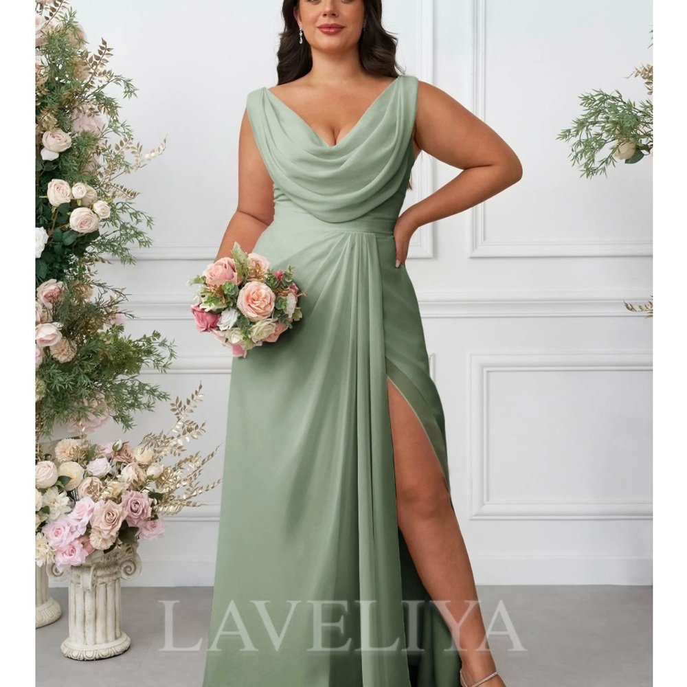 Women's Sage Green Dress